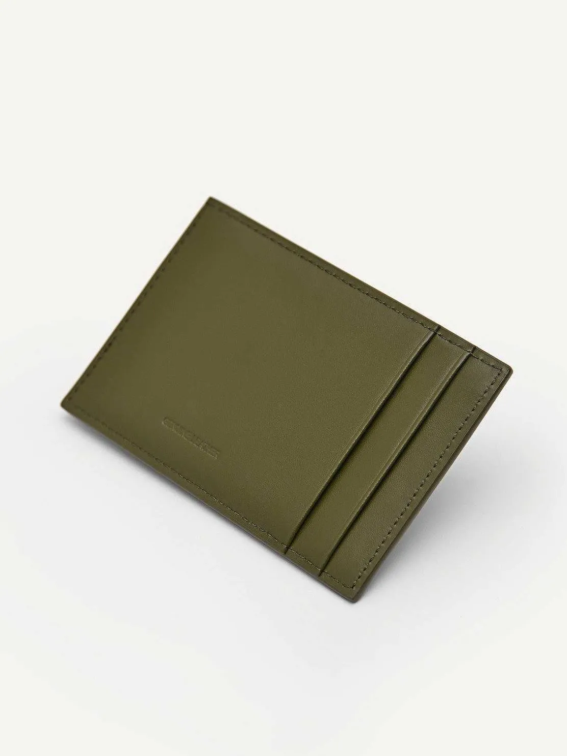 pedro_leather_studio_card_0.webp Leather Studio Card Holder<PEDRO Outlet