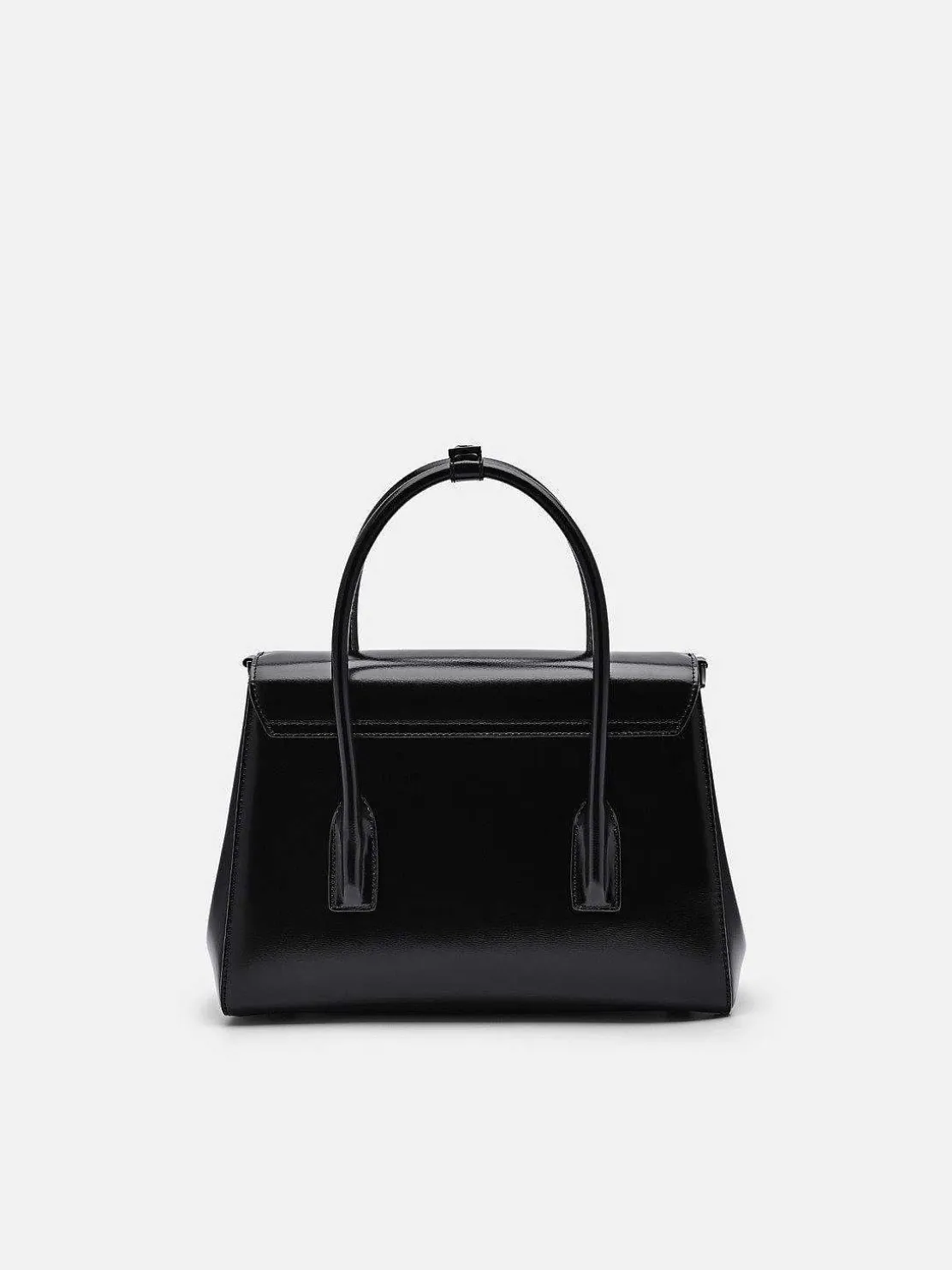 pedro_studio_farida_leath_0-6.webp Studio Farida Leather Handbag<PEDRO Shop