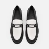 pedro_studio_jeanne_leath_1-3.webp Studio Jeanne Leather Loafers<PEDRO Sale