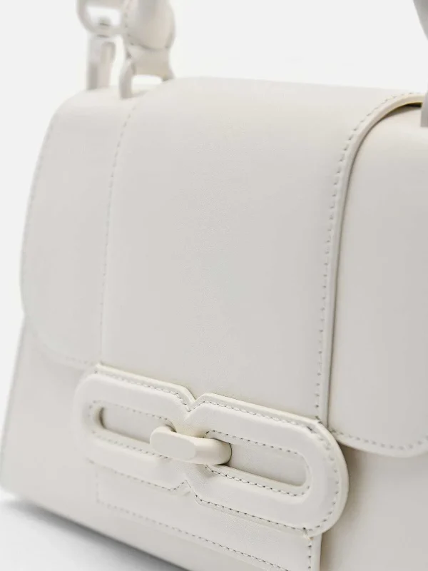 pedro_studio_kate_leather_4-2.webp Studio Kate Leather Handbag<PEDRO Best