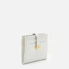 pedro_studio_leather_bifo_1.webp Studio Leather Bi-Fold Card Holder<PEDRO Best Sale