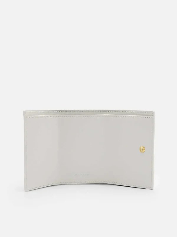 pedro_studio_leather_trif_2.webp Studio Leather Tri-Fold Wallet<PEDRO Online