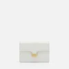 pedro_studio_leather_trif_3.webp Studio Leather Tri-Fold Wallet<PEDRO Online