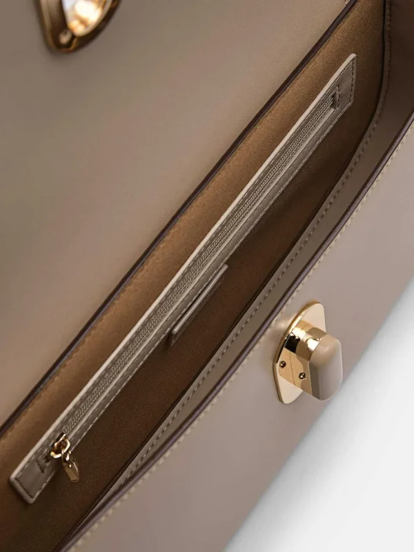 pedro_studio_rift_leather_3-6.webp Studio Rift Leather Shoulder Bag<PEDRO Cheap