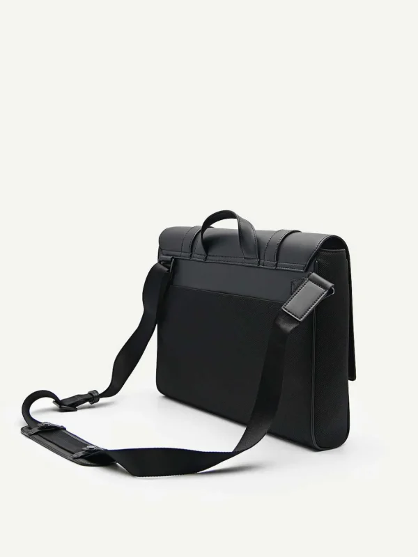 rainier_messenger_bag_2-1.webp Rainier Messenger Bag<PEDRO Discount