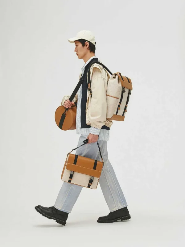 rigby_messenger_bag_5.webp Rigby Messenger Bag<PEDRO Outlet