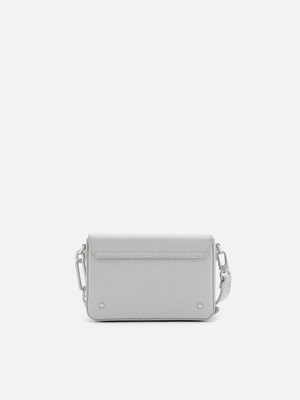 taper_leather_boxy_sling__2.webp Taper Leather Boxy Sling Bag<PEDRO Online