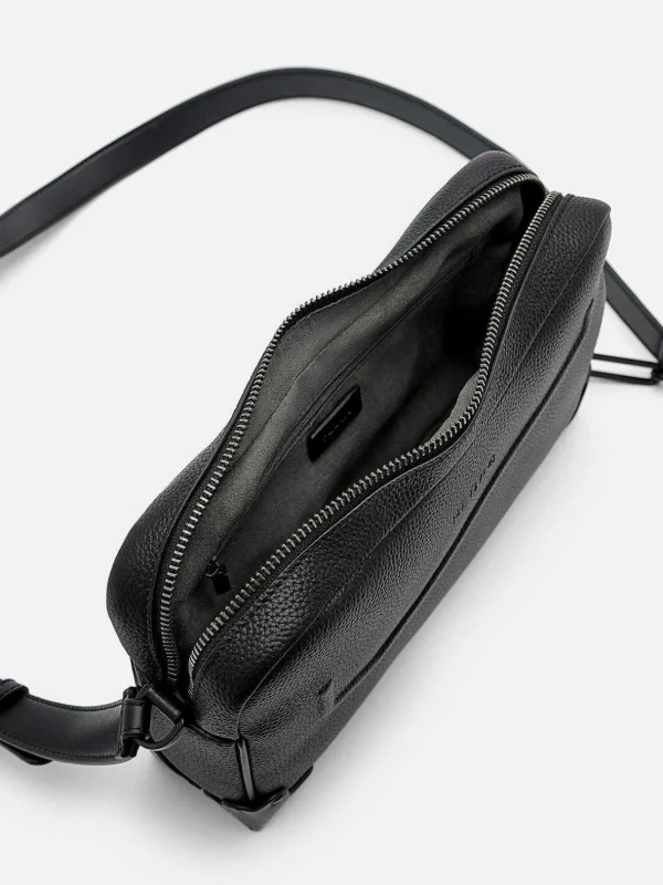 taper_leather_sling_bag_5-1.webp Taper Leather Sling Bag<PEDRO Shop