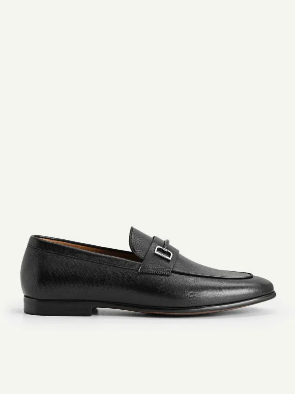 textured_leather_loafers__0-1.webp Textured Leather Loafers With Metal Bit<PEDRO Outlet