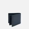 textured_leather_wallet_3.webp Textured Leather Wallet<PEDRO New
