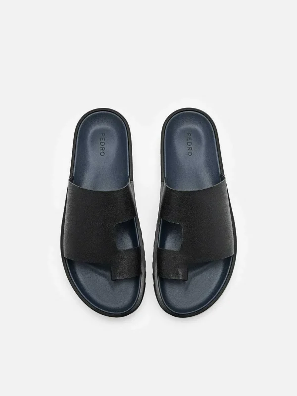 toe_ring_sandals_5-2.webp Toe Ring Sandals<PEDRO Shop